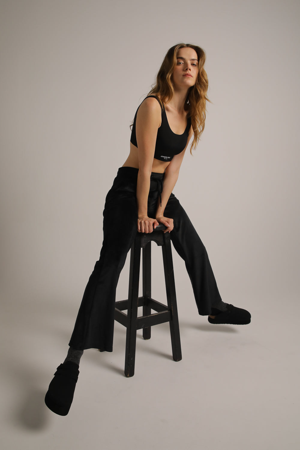 מכנסי קטיפה בגזרה בוטקאט | קנת קול