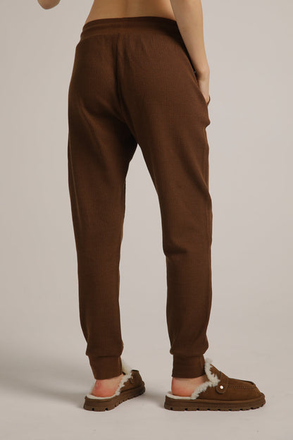 מכנסי ג'וגר בסריגת וואפל | קנת קול