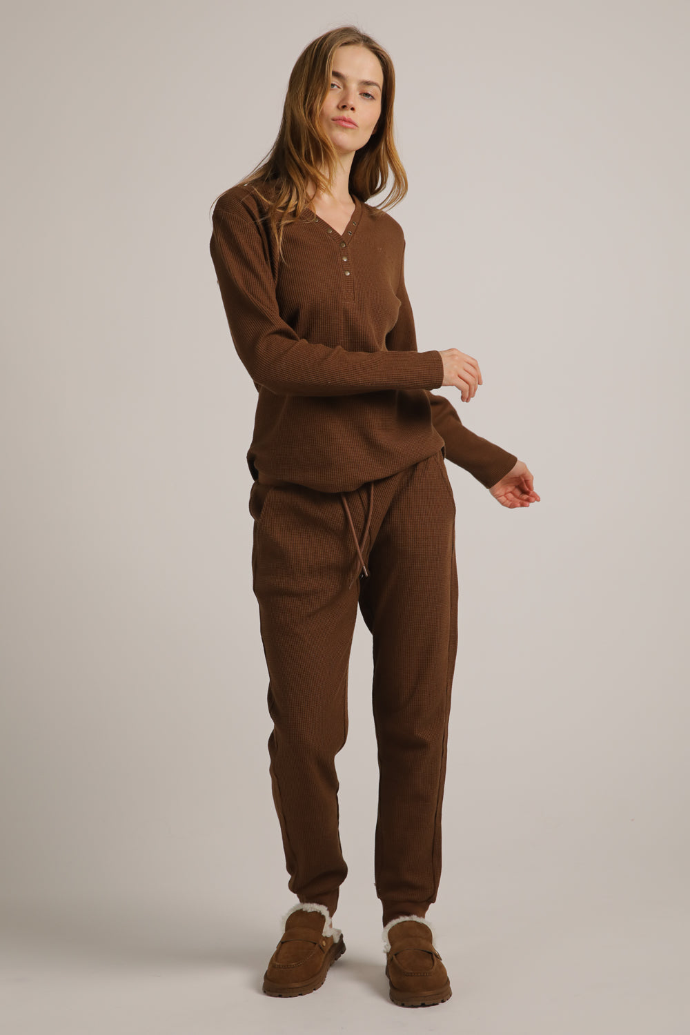 מכנסי ג'וגר בסריגת וואפל | קנת קול