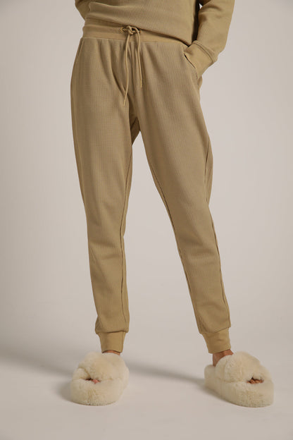 מכנסי ג'וגר בסריגת וואפל | קנת קול