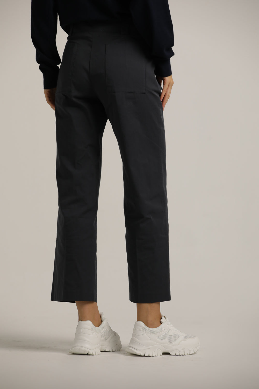 מכנסיים בגזרה ישרה עם מכפלת | קנת קול