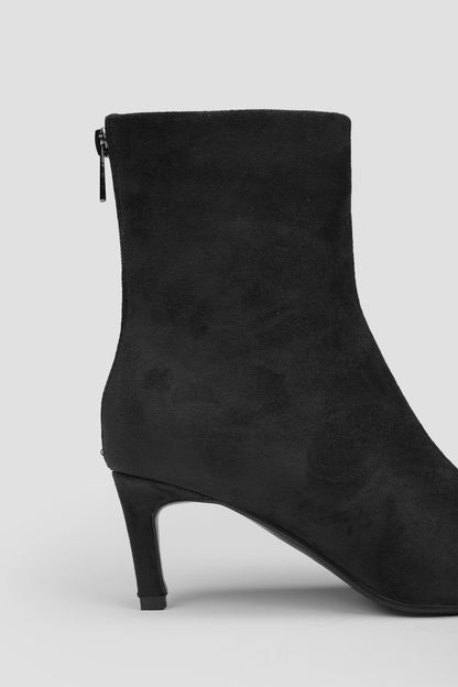 מגפוני עקב לנשים | קנת קול