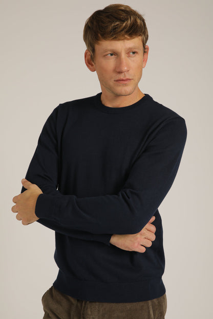 חולצת סריג עם צווארון עגול | קנת קול