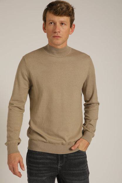 סריג דק עם צווארון גולף | קנת קול