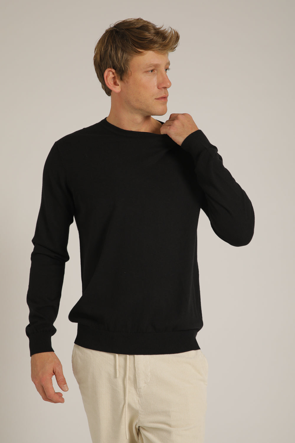 סריג ארוך עם צווארון עגול | קנת קול