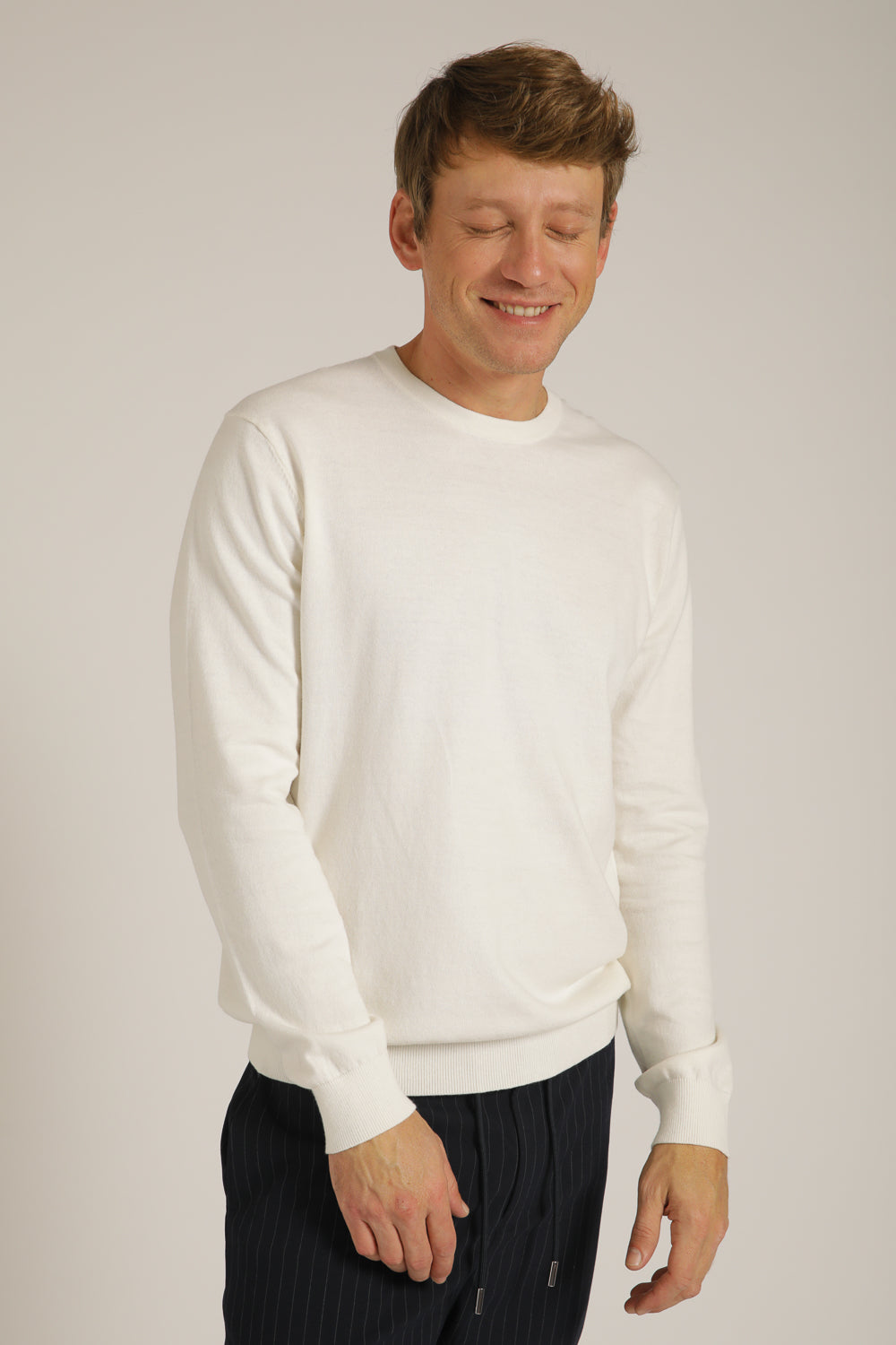 סריג ארוך עם צווארון עגול | קנת קול