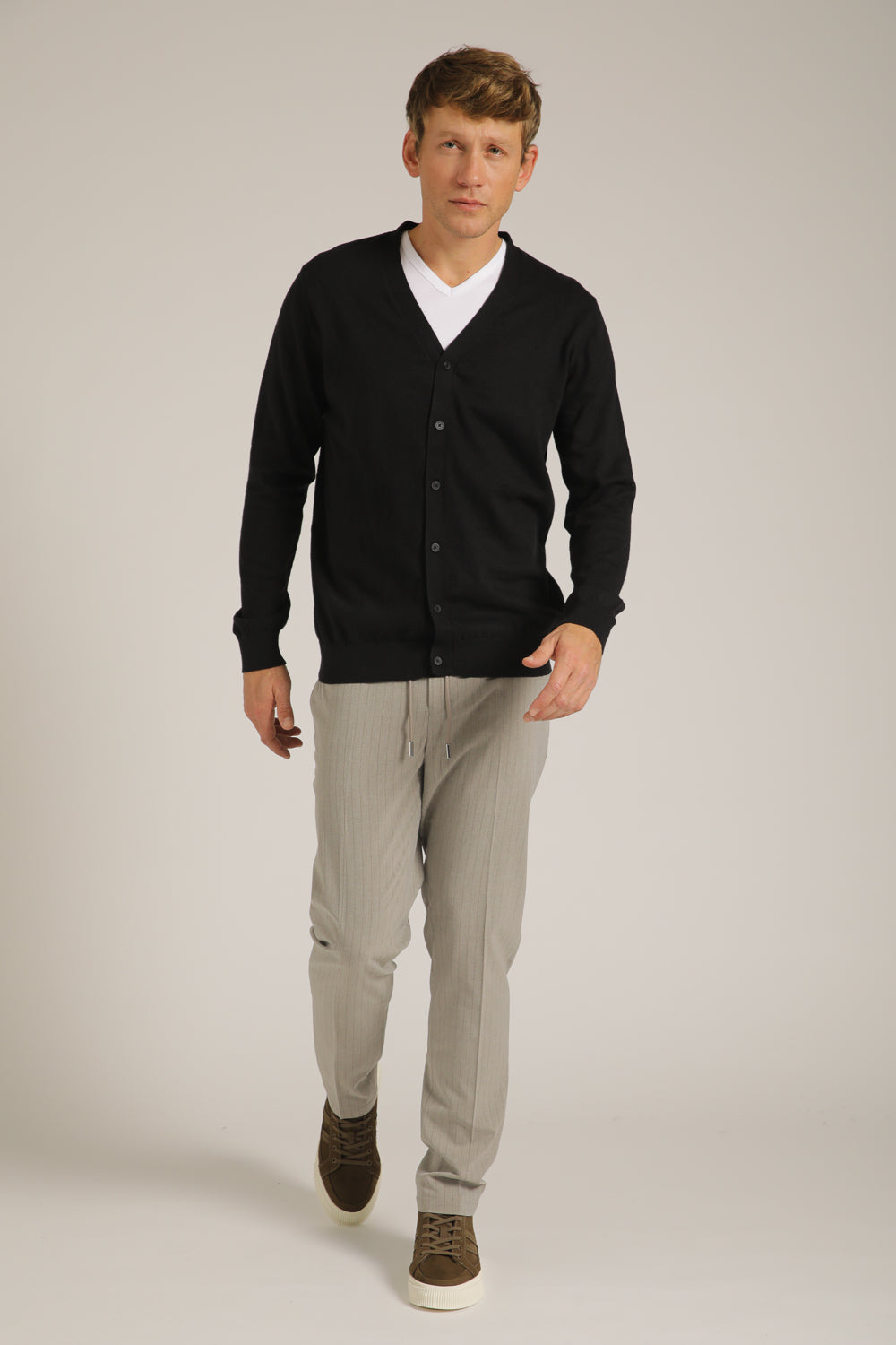 קרדיגן סריג עם כפתורים | קנת קול