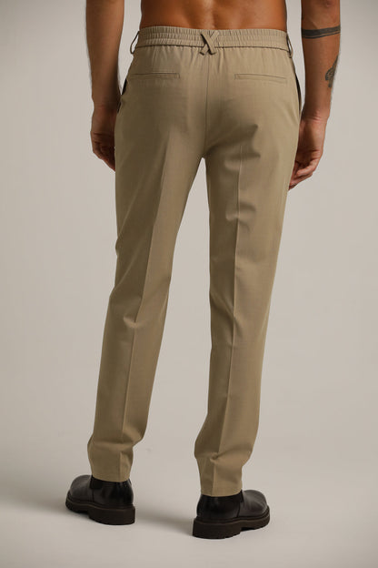 מכנסי סמי פורמל במראה קלאסי | קנת קול