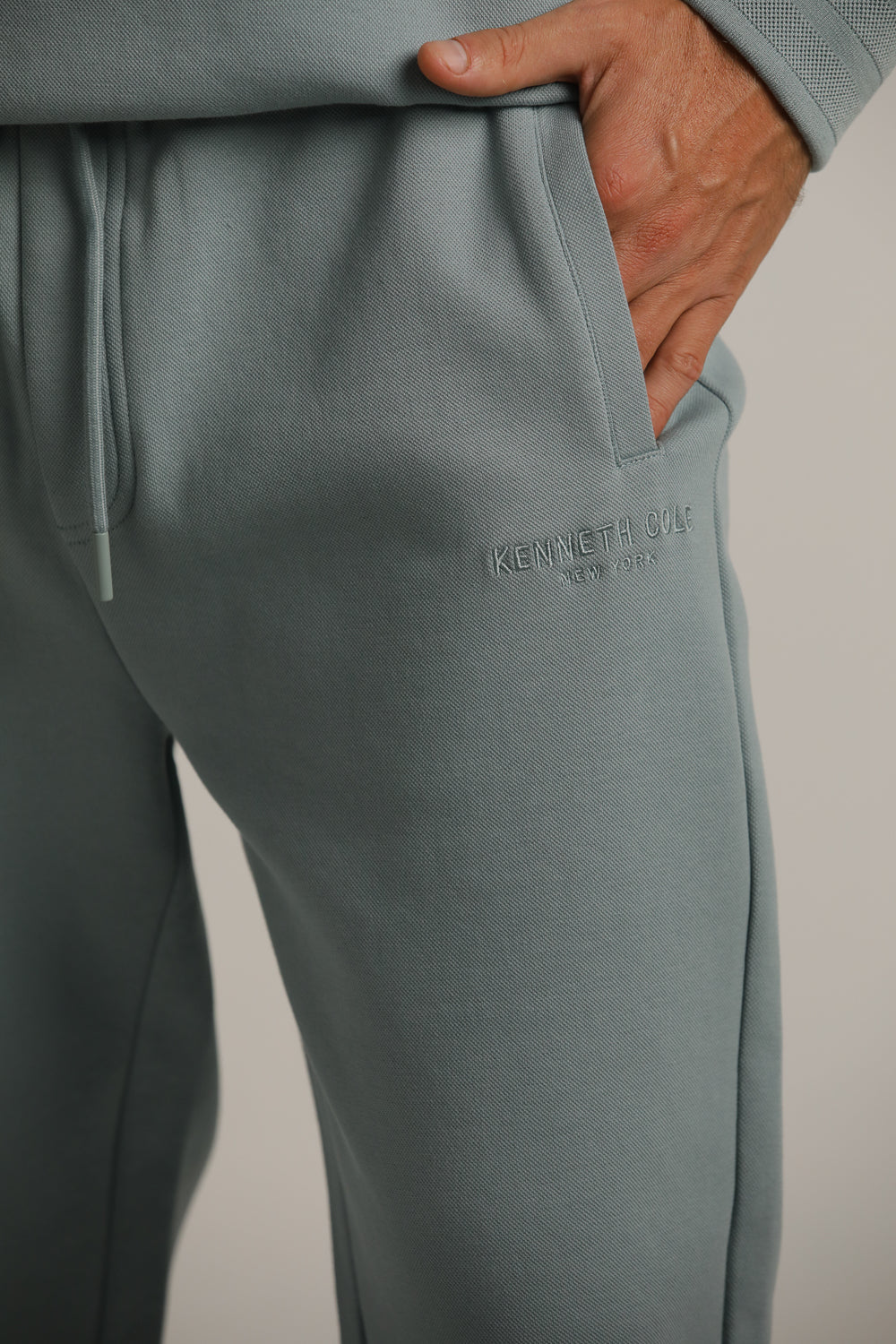 מכנסי ג'וגר מבד וואפל | קנת קול