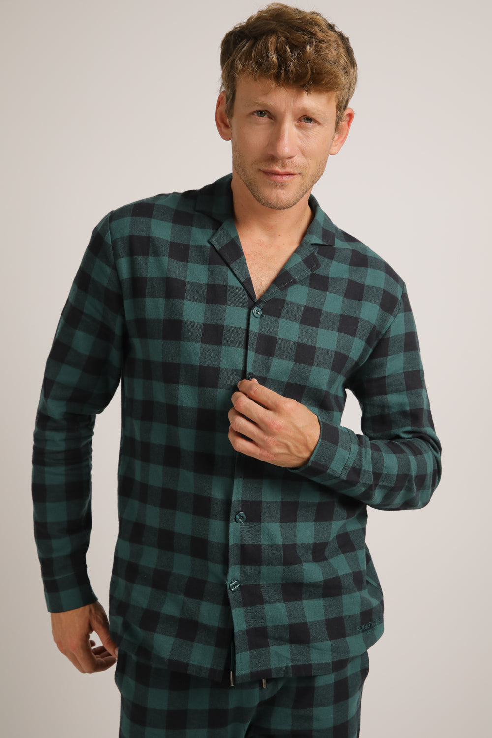 סט פיג'מה פלאנל בעיצוב משבצות | קנת קול