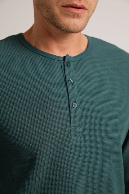 טישירט ארוכה דקה בטקסטורת וואפל | קנת קול