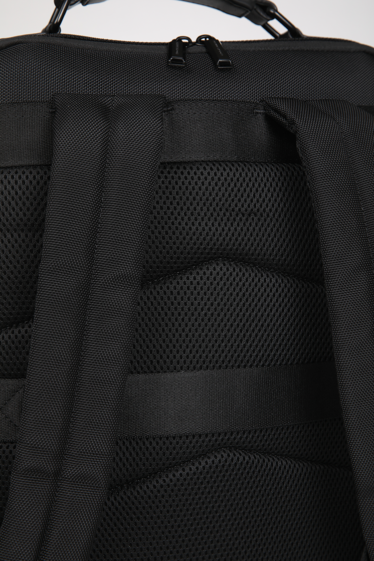 תיק גב בעיצוב מרובע לגברים | קנת קול