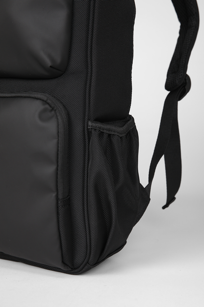 תיק גב בעיצוב מרובע לגברים | קנת קול