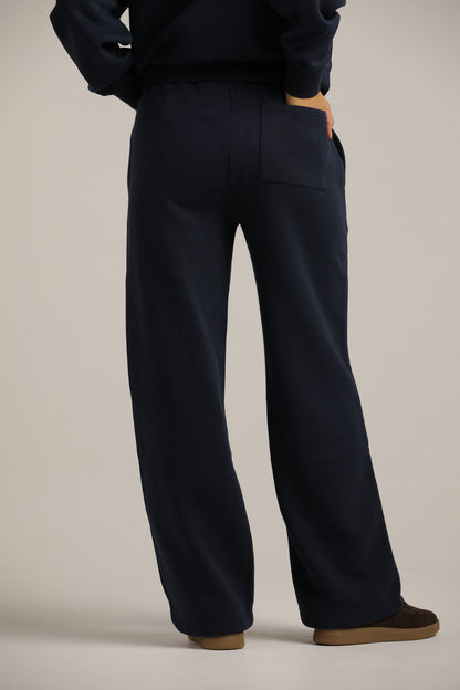 מכנסי טרנינג בגזרה ישרה | קנת קול