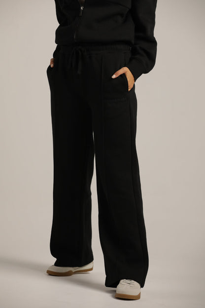 מכנסי טרנינג רחבים | קנת קול