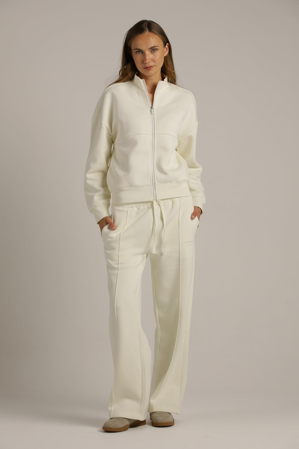 מכנסי טרנינג רחבים | קנת קול