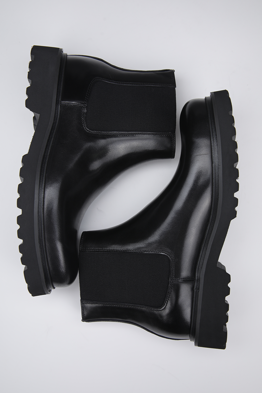 מגפוני עור בסגנון צ'לסי | קנת קול