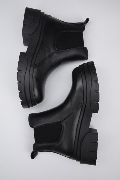 מגפוני עור בסגנון צ'לסי לנשים | קנת קול