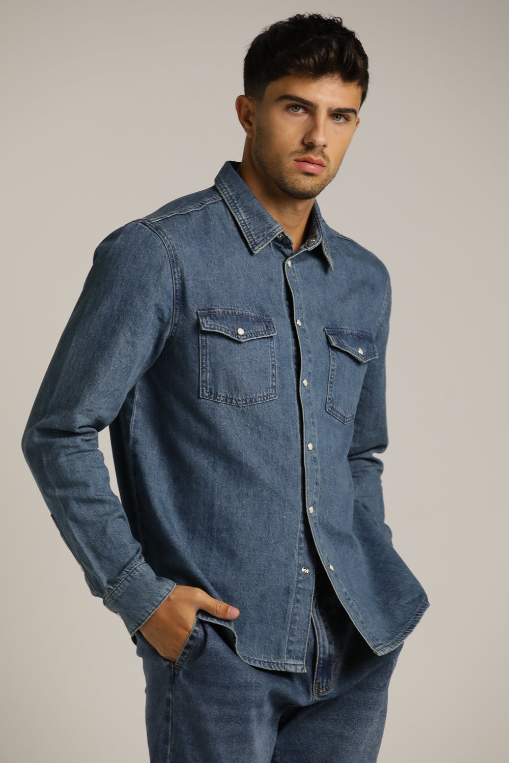 חולצה מכופתרת בסגנון ג'ינס | קנת קול