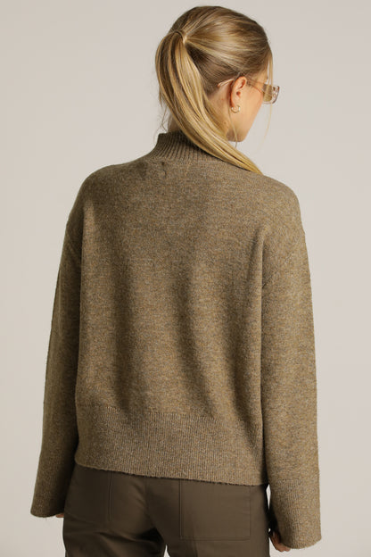 סריג עבה בסגנון גולף עם הטבעת לוגו | קנת קול