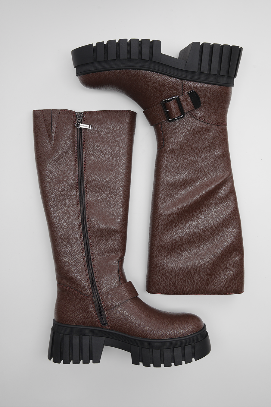 מגפיים גבוהים עם סוליית טרקטור | קנת קול