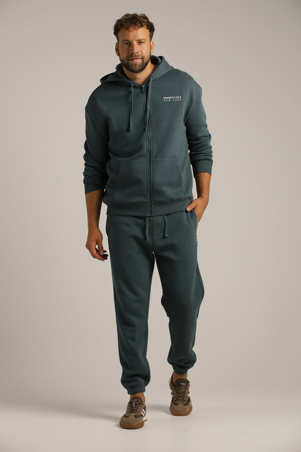 מכנסי טרנינג ממותגים לגברים | קנת קול