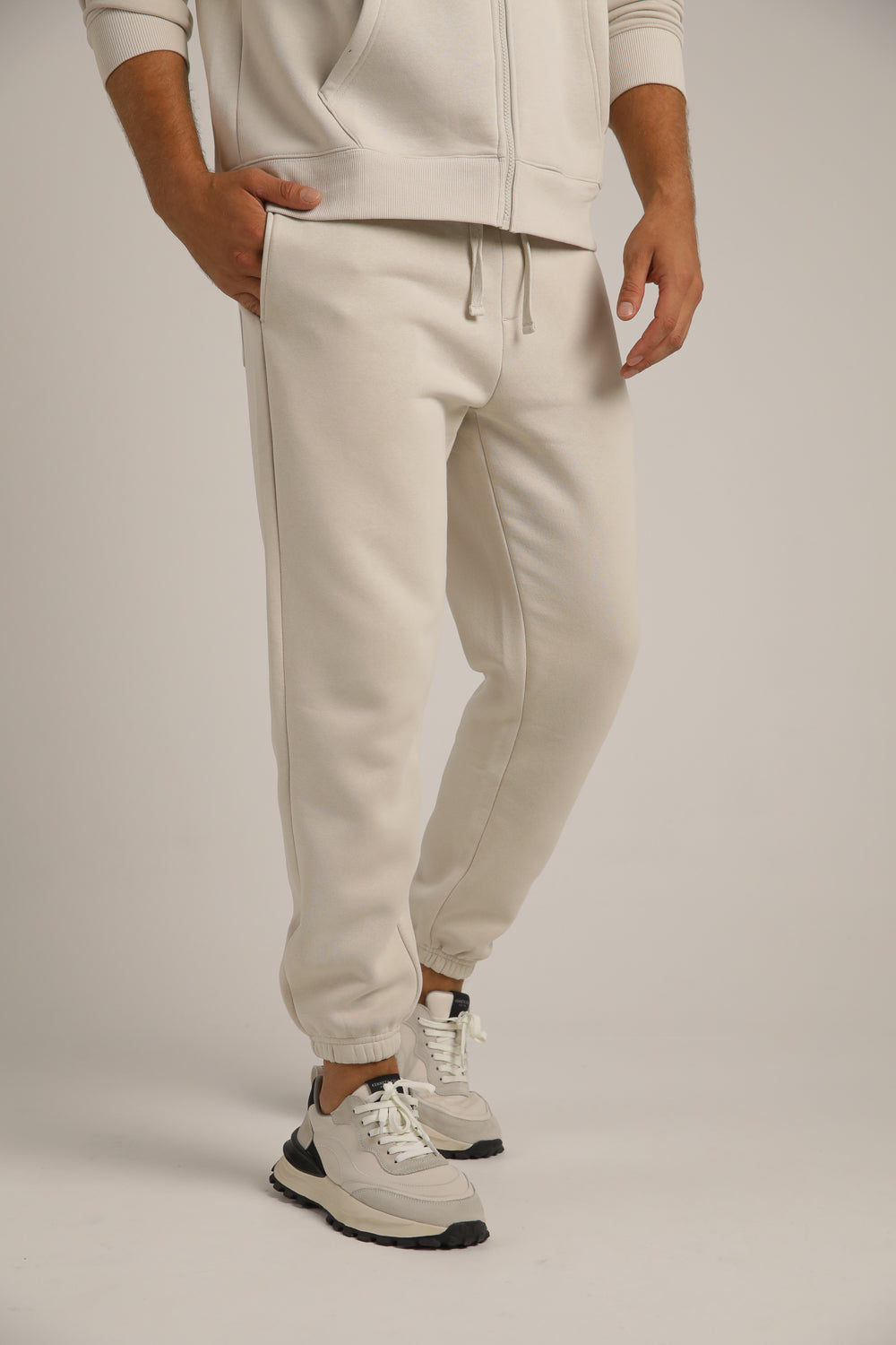 מנכסי טרנינג ממותגים לגברים | קנת קול