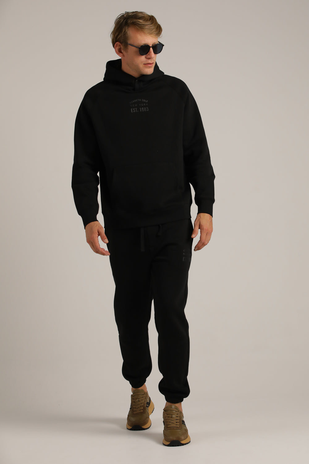 סווטשירט רגלן עם כובע קפוצ'ון | קנת קול