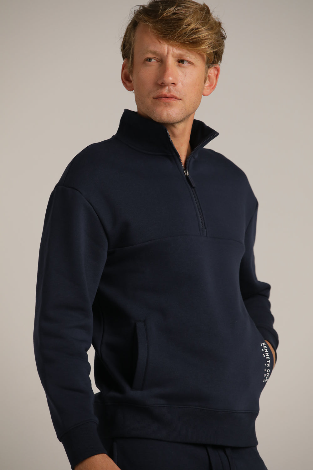 סווטשירט חצי רוכסן עם כיסים | קנת קול