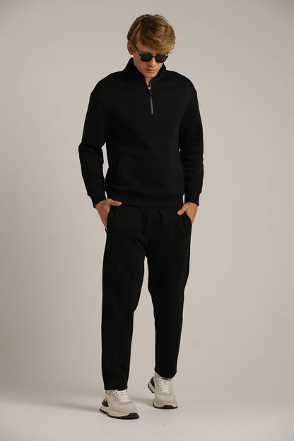 מכנסי טרנינג בגזרה ישרה | קנת קול