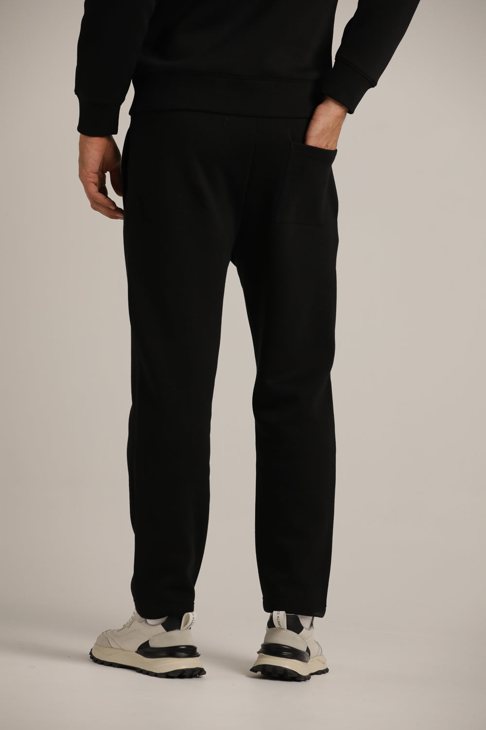 מכנסי טרנינג בגזרה ישרה | קנת קול