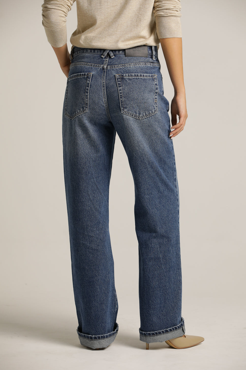 מכנסי ג'ינס בגזרת סטרייט | קנת קול