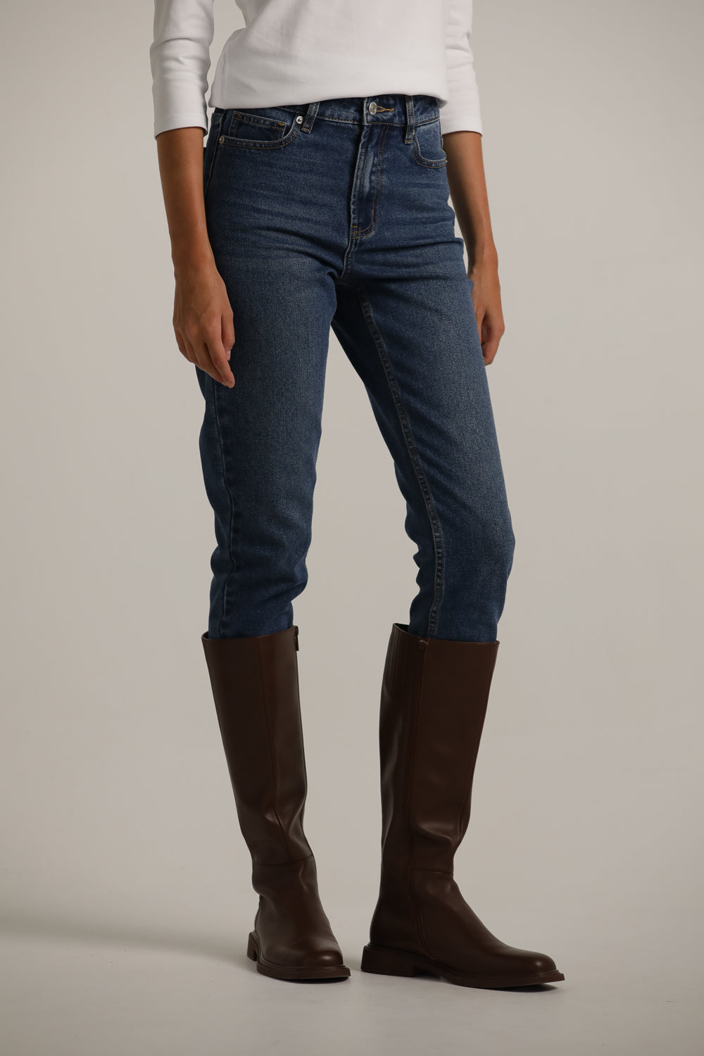 מכנסי ג'ינס בגזרת סלים | קנת קול