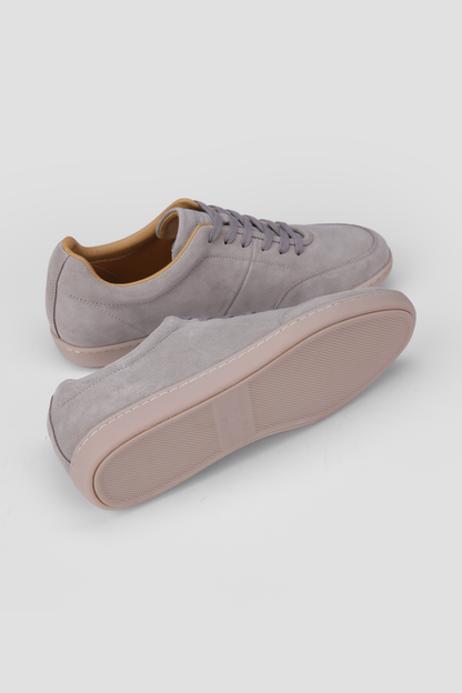 סניקרס זמש בצבע אפור | קנת קול