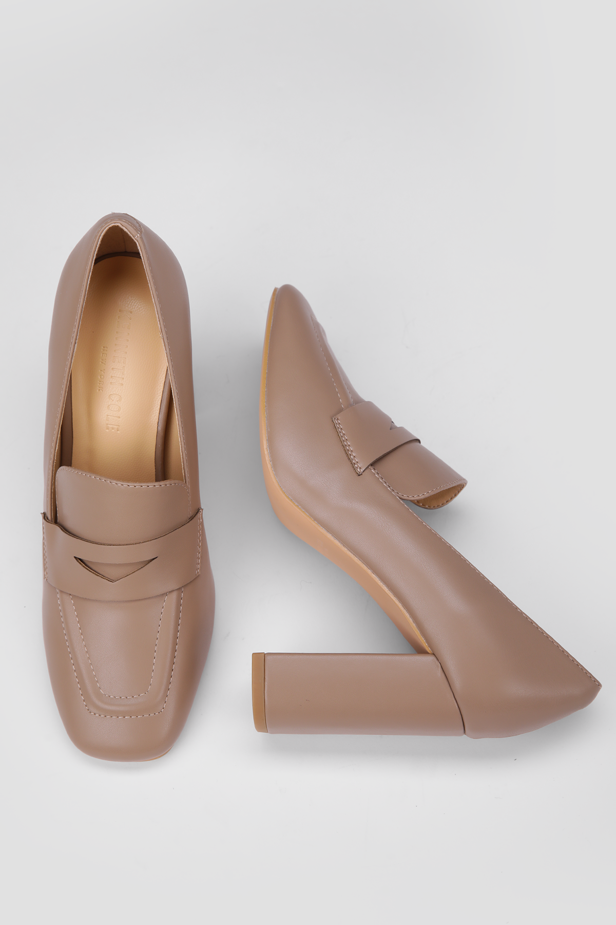 נעלי עקב במראה אלגנטי | קנת קול