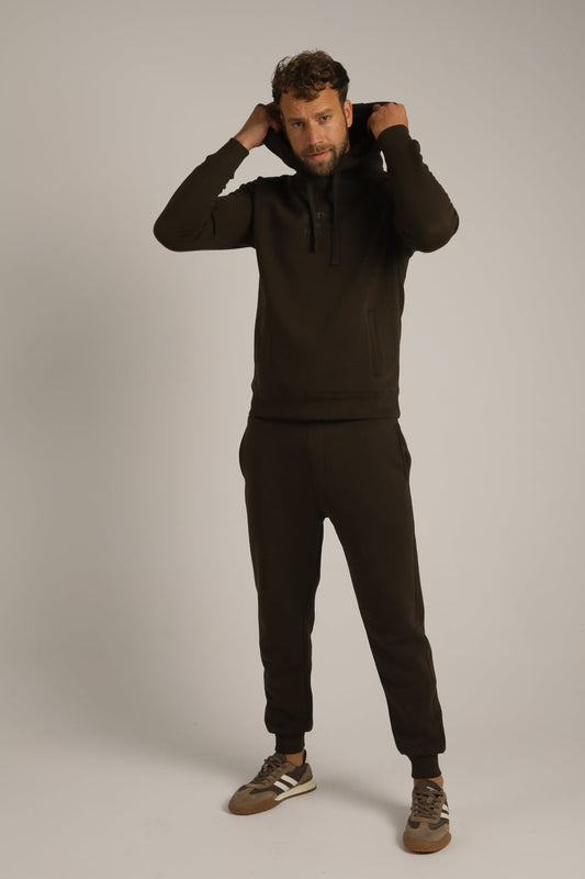 מכנסי טרנינג עם סיומת גומי | קנת קול