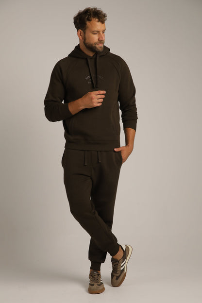 מכנסי טרנינג עם סיומת גומי | קנת קול