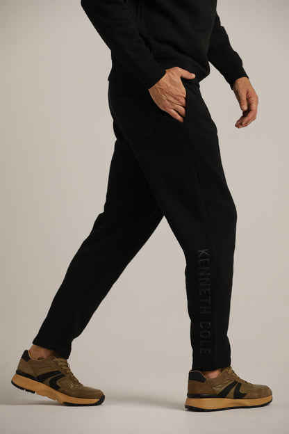 מכנסי טרנינג בגזרה ישרה | קנת קול