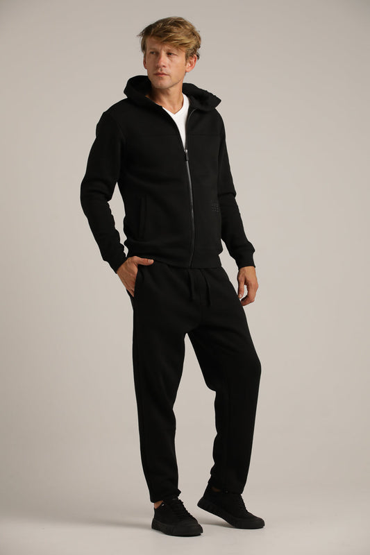 מכנסי טרנינג בגזרה ישרה | קנת קול