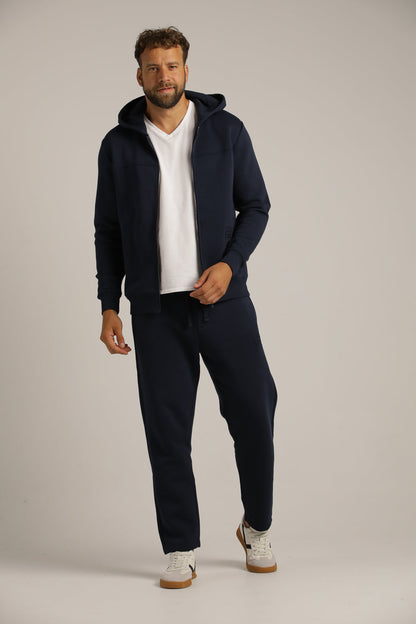 מכנסי טרנינג בגזרה ישרה | קנת קול