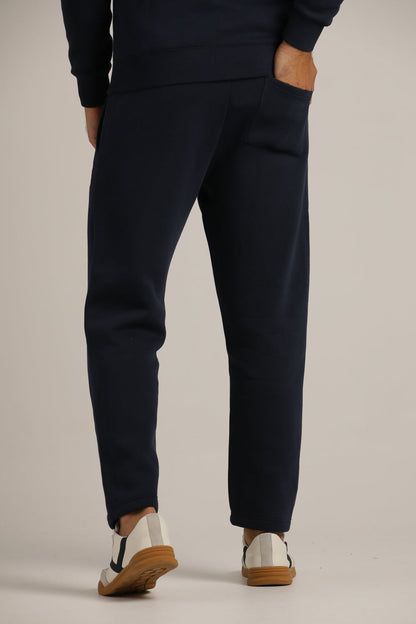 מכנסי טרנינג בגזרה ישרה | קנת קול