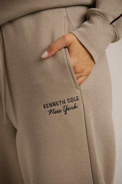 מכנסי טרנינג רחבים | קנת קול