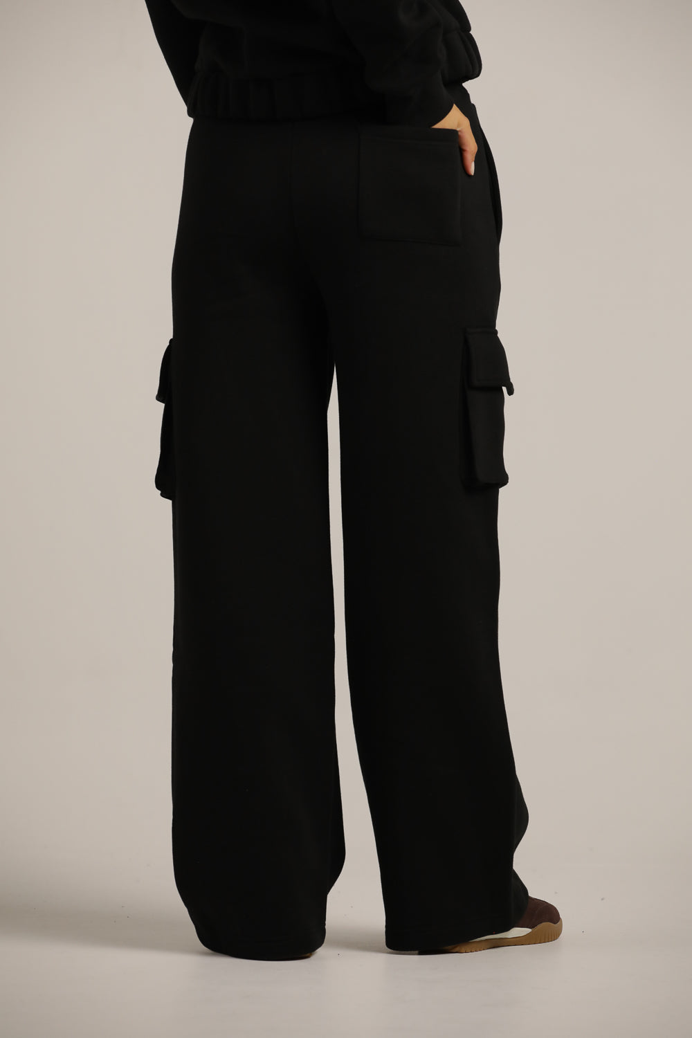 מכנסיים ארוכים עם כיסים בצדדים | קנת קול