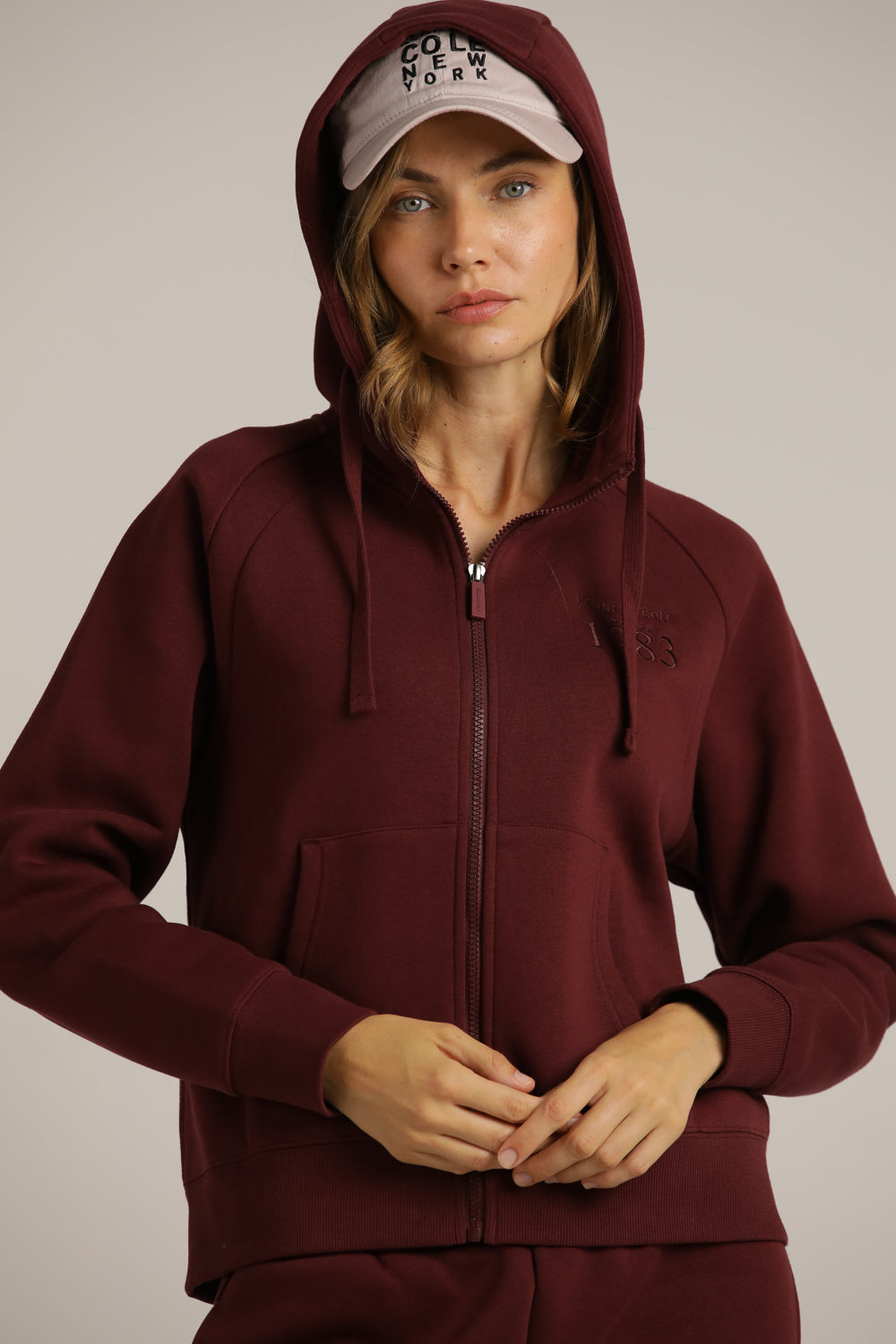 סווטשירט אוברסייז עם קפוצ'ון | קנת קול