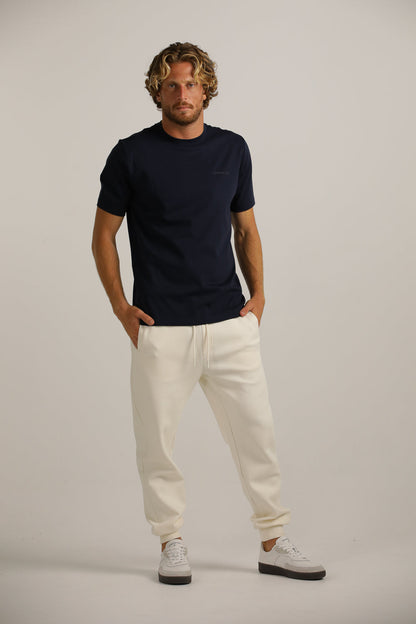 טישרט צווארון עגול עם לוגו | קנת קול