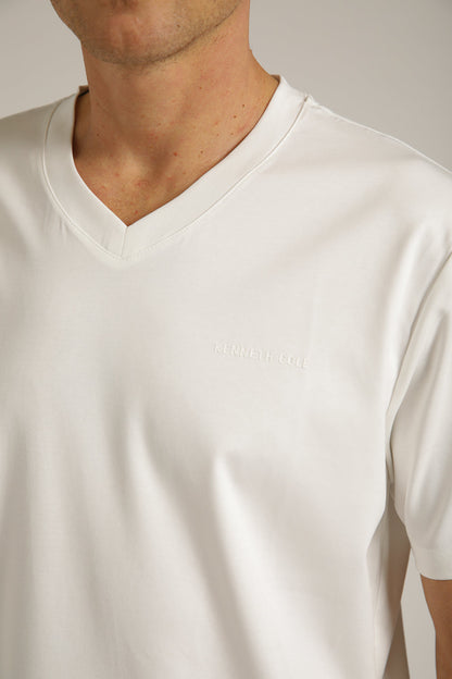 טישירט קצרה עם צווארון וי | קנת קול