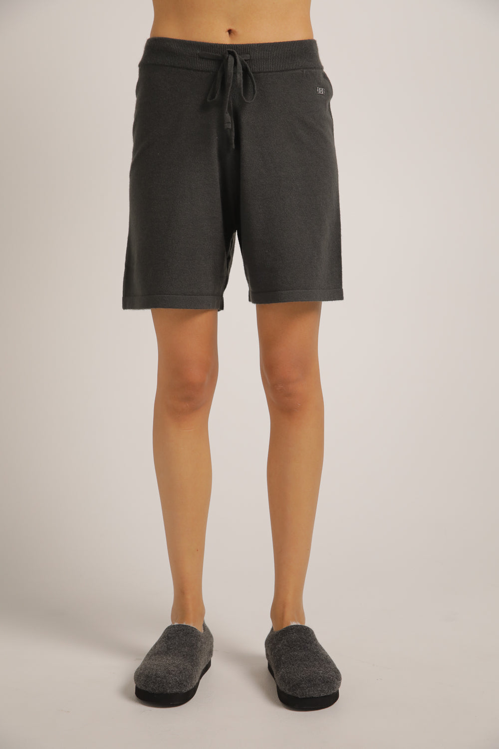 מכנסי שורט מבד סריג | קנת קול