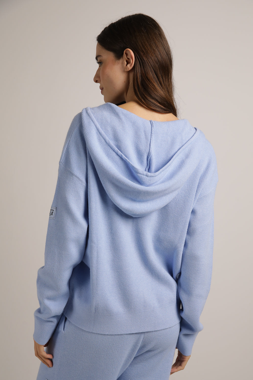 ג'קט ריב סרוג עם קפוצ'ון | קנת קול