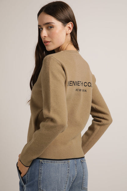 חולצת סריג עם לוגו המותג בגב | קנת קול