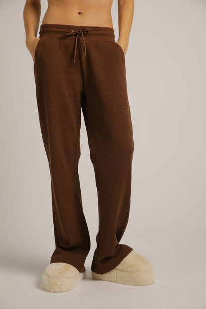 מכנסי טרנינג וואפל בגזרה רחבה | קנת קול